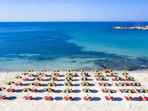 Beach nearby - Camping Village Laguna Blu by Interhome (Alghero)