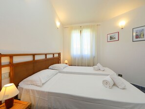 3 chambres, accès à Internet
