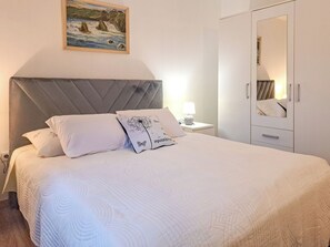 3 bedrooms, Internet