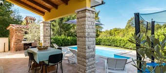 Vacation home Antoni by Interhome