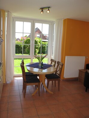 Dining - Apartment Anna by Interhome (Norden)