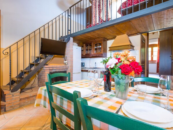 Dining - Apartment Lepre by Interhome (Riparbella)