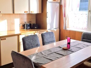 Dining - Katharina by Interhome (Gröbming)