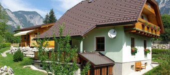 Reinbacher by Interhome