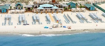 Cosmopolitan Golf (TIR280) by Interhome