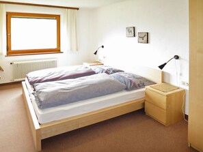 4 bedrooms, Internet