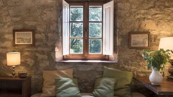 4 bedrooms, WiFi