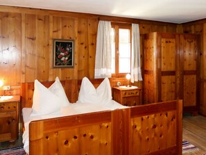 3 bedrooms, WiFi