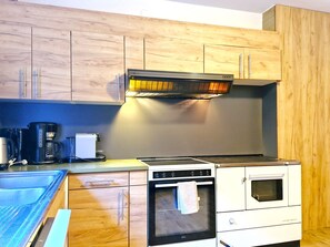 Fridge, oven, dishwasher, toaster - Waldhof by Interhome (Sölden)