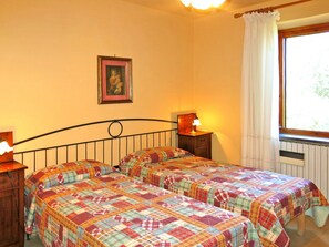 3 chambres, accès à Internet