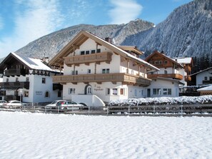 Exterior - Wegscheider by Interhome (Mayrhofen)