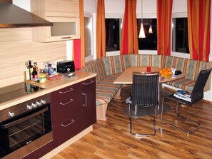 Fridge, dishwasher, toaster, highchair - Wegscheider by Interhome (Mayrhofen)