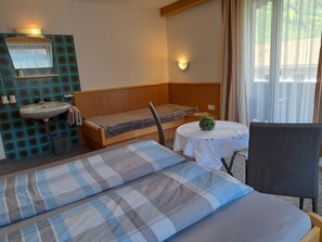 3 Schlafzimmer, Internetzugang