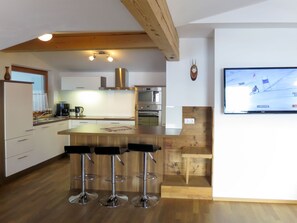 Fridge, microwave, oven, dishwasher - Apart Vorwies by Interhome (Fügen)