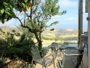 Outdoor dining - Serrani by Interhome (Roseto degli Abruzzi)