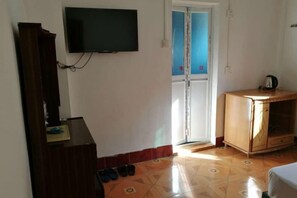 Unclassified image, 2 of 12, button - Qionghai Boyi Fanjiale Hotel (Qionghai)
