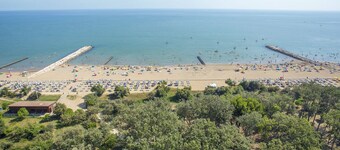 Le Farnie by Interhome