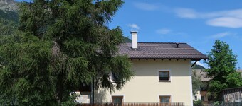 Nebenhaus Schönblick (SVH112) by Interhome