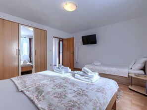 1 bedroom, WiFi