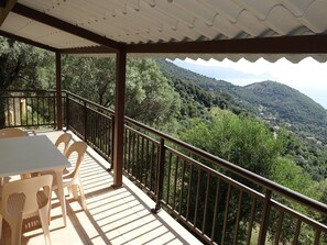 Outdoor dining - Camelia- Marjolène by Interhome (Partinello)