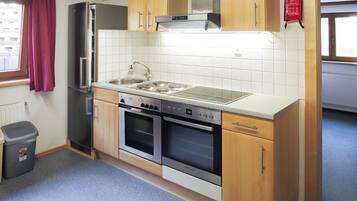 Fridge, oven, dishwasher, high chair