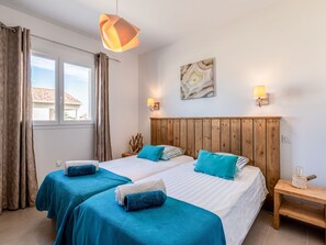 3 camere, ferro/asse da stiro, Wi-Fi