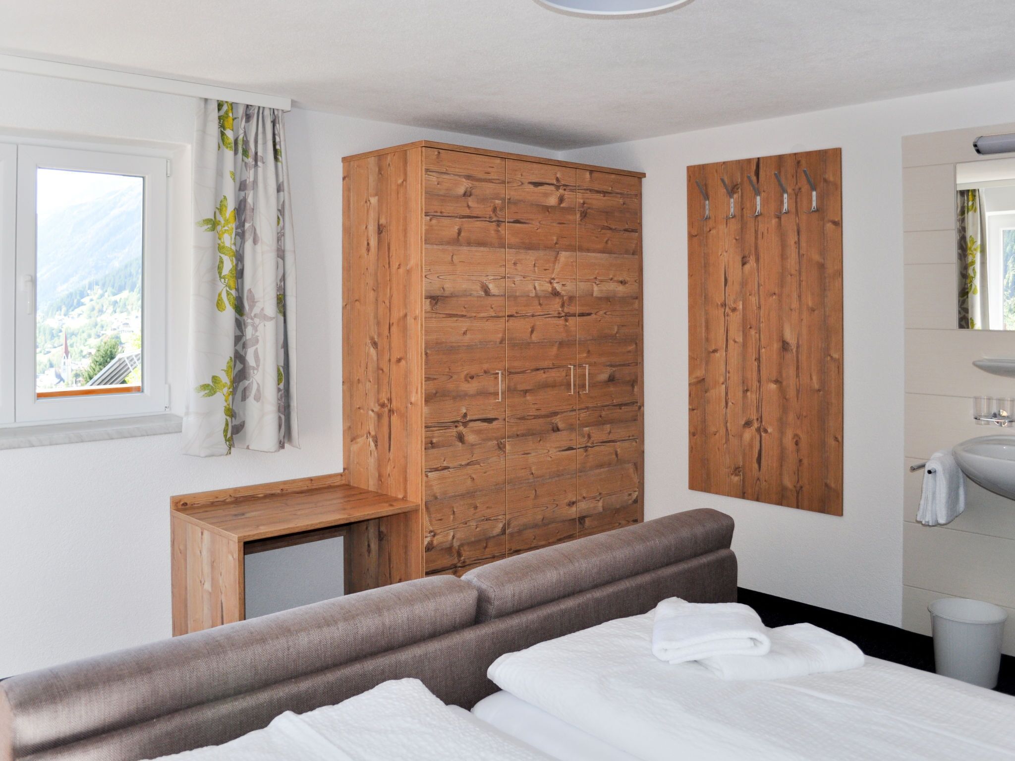 5 Schlafzimmer, WLAN