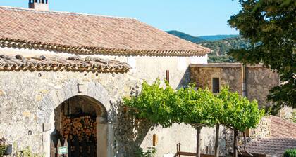 Le CĂšdre by Interhome