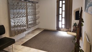 Interior - Apart Romantica by Interhome (Kappl)