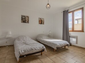 4 bedrooms, Internet