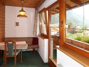 Dining - Vacation home Palman by Interhome (Pfunds-Samnaun)