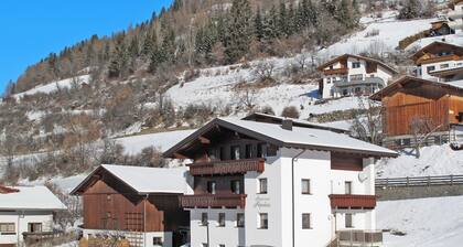 Alpenherz by Interhome