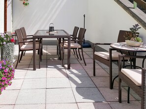 Ulkoruokailutilat