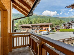 Property grounds - Apartment Lore by Interhome (Sölden)