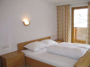 3 bedrooms, WiFi