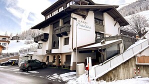 Exterior - Apartment Nadine by Interhome (Sölden)
