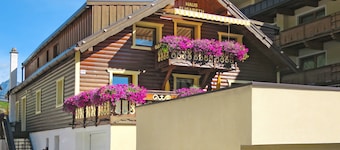 Elisabeth by Interhome