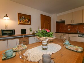 Fridge, microwave, dishwasher, toaster - Apartment Anger by Interhome (Mayrhofen)