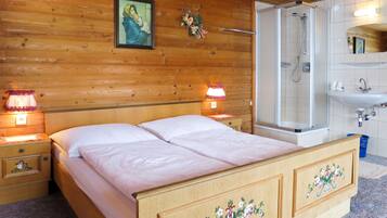 7 Schlafzimmer, WLAN