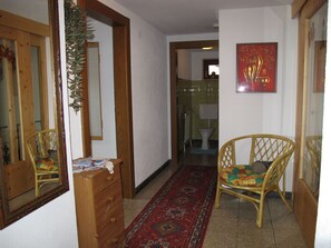 Interior - Martina by Interhome (Mayrhofen)