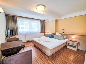 2 bedrooms, WiFi - Apartment Rosa by Interhome (Mayrhofen)