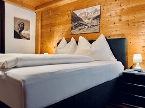 3 bedrooms, Internet
