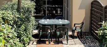 Les Hameaux de l'Océan 46J by Interhome