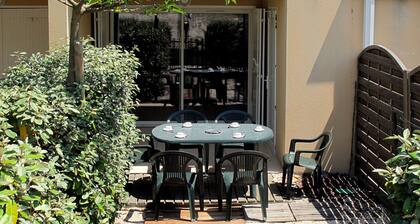 Les Hameaux de l'Océan 46J by Interhome