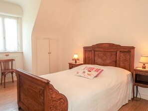 5 soverom og internettilgang