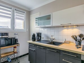 Fridge, microwave, oven, toaster