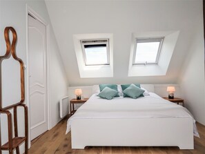 3 Schlafzimmer, Bügeleisen/Bügelbrett, Bettwäsche