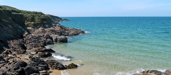 Les Roches Douvres 24 by Interhome