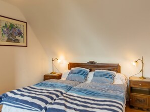 2 dormitorios, tabla de planchar con plancha, wifi