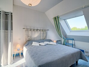 3 quartos, escrivaninha, Wi-Fi